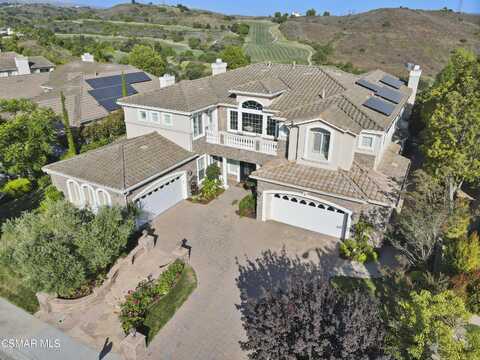 6790 Trevino Drive, Moorpark, CA 93021