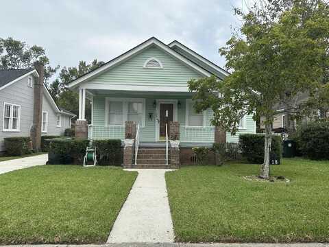 18 Peachtree Street, Charleston, SC 29403