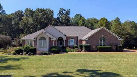 230 Oak Ridge Drive, Henderson, TN 38340