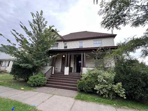 1711 John Ave, Superior, WI 54880