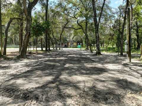 229 914th St, Old Town, FL 32680