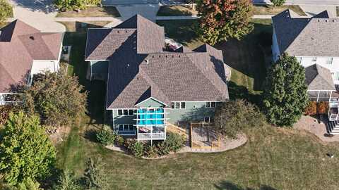2308 Suncrest Drive, Ames, IA 50014