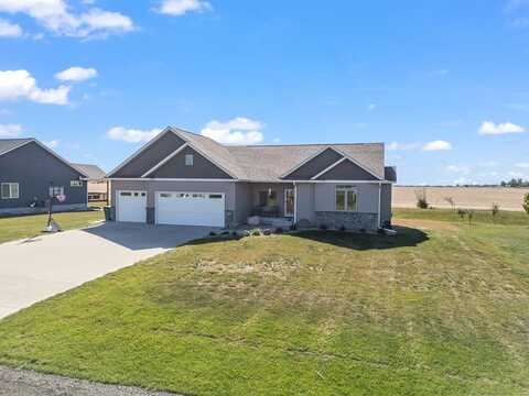 120 Lake Shore Drive, Dallas Center, IA 50063