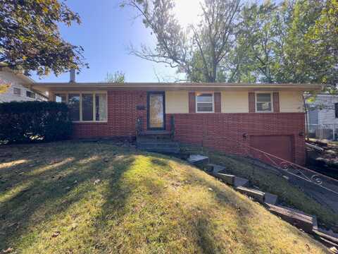 3008 Aurora Avenue, Des Moines, IA 50310