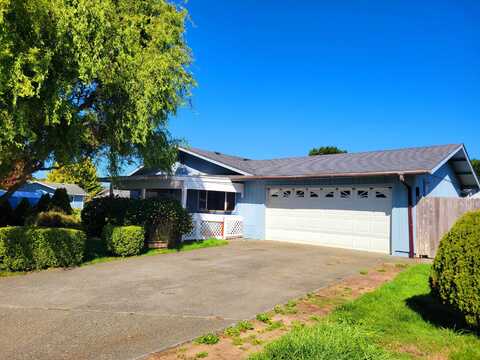 243 Jackie, Crescent City, CA 95531