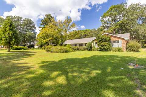 129 Country Club Rd Road, Shalimar, FL 32579