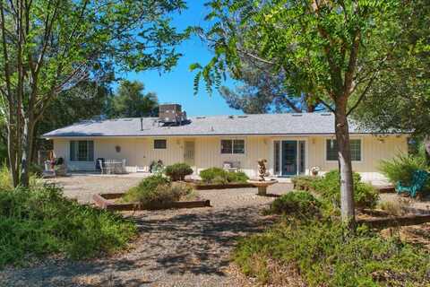 39406 John West Road, Oakhurst, CA 93644