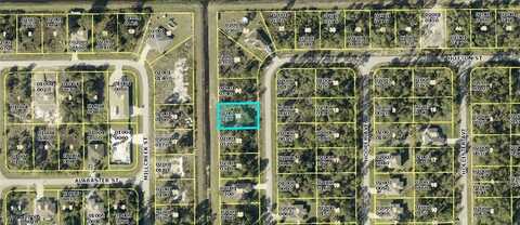 515 Hutton Street E, Lehigh Acres, FL 33974