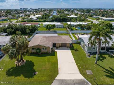 612 El Dorado Parkway E, Cape Coral, FL 33904