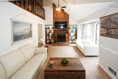 840 Brandy Oaks Lane, Stone Mountain, GA 30088