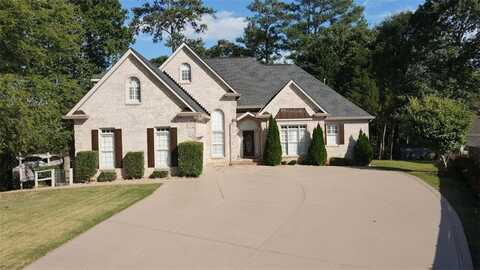 255 CARRIAGE STATION Drive, Lawrenceville, GA 30046