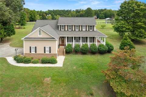 25 Meadow Lake Lane, Social Circle, GA 30025