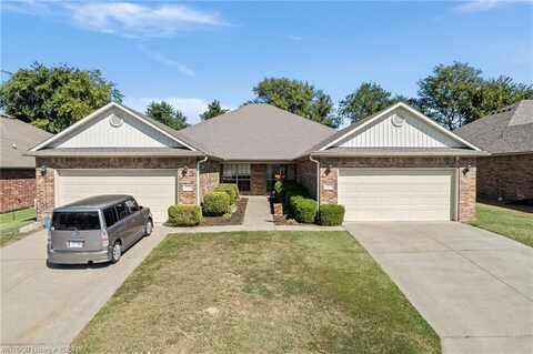 422 Crestview DR, Van Buren, AR 72956