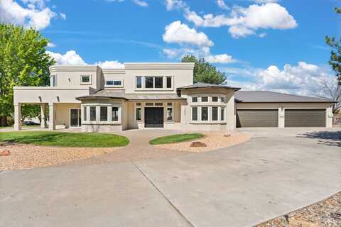 10000 San Bernardino Drive NE, Albuquerque, NM 87122