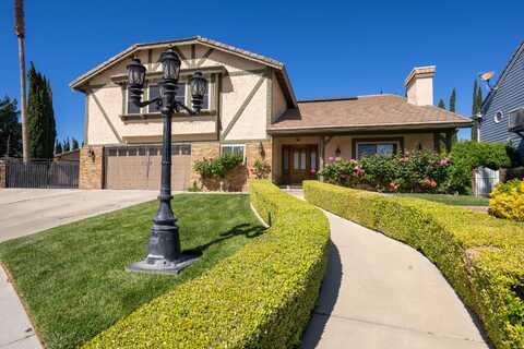 43907 Clark Court, Lancaster, CA 93536