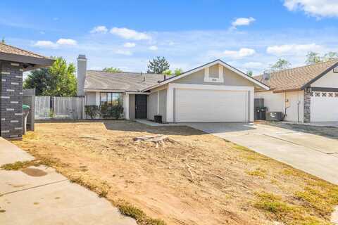 203 Meadowbrook Court, Tehachapi, CA 93561