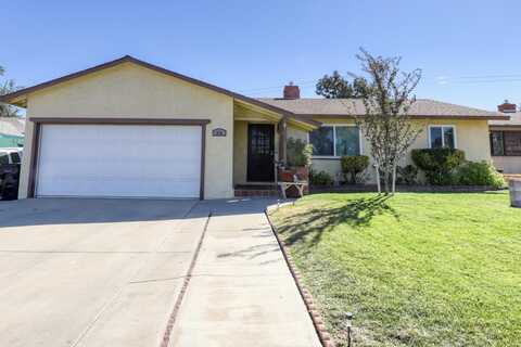 910 Golden W Court, Tehachapi, CA 93561