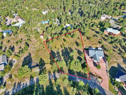 113 Charles McClellan Drive, Ruidoso, NM 88345