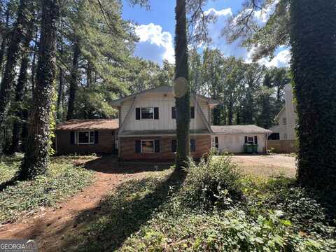 4877 Pine Shadows, Stone Mountain, GA 30088