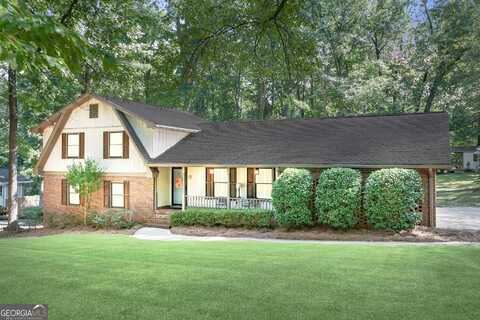 2052 Rainbow, Snellville, GA 30039