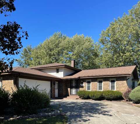 5200 W 85th Place, Crown Point, IN 46307