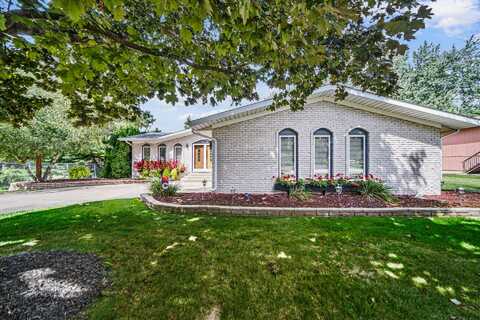 352 Burlington Beach Road, Valparaiso, IN 46383