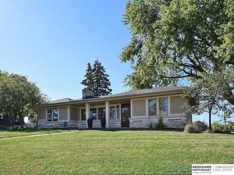 4101 Monroe Street, Omaha, NE 68107