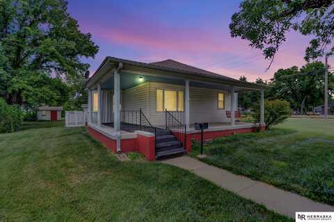 621 N 7 Street, Wymore, NE 68466