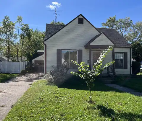 1206 Mohawk Lane, Saint Joseph, MI 49085