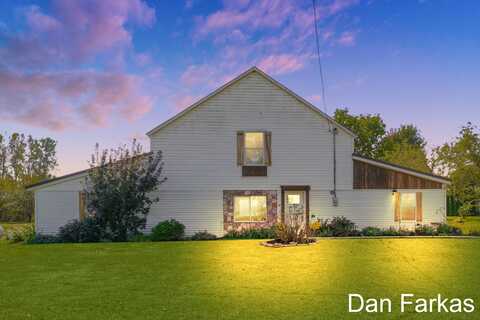 5101 W State Road, Middleville, MI 49333