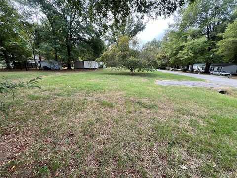 121 Hickory Street, Calhoun Falls, SC 29628