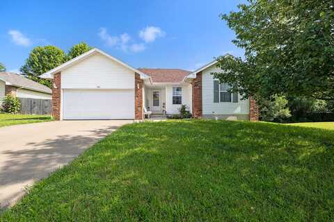 101 Canon Avenue, Clever, MO 65631