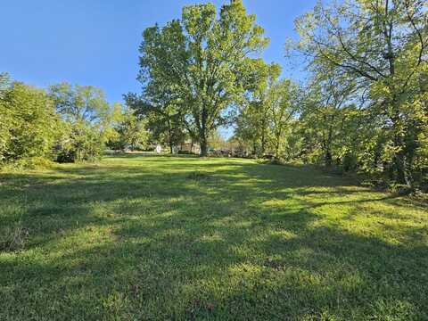 216 W Walnut Street, El Dorado Springs, MO 64744