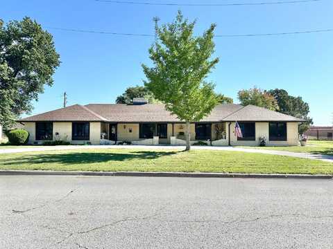 1118 S Main Avenue, Bolivar, MO 65613