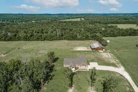 3985 Peters Drive, Seymour, MO 65746