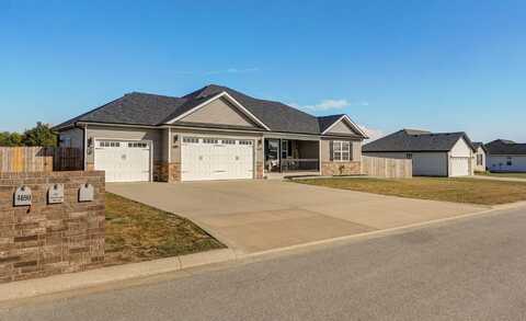 4690 S 125th Road, Bolivar, MO 65613