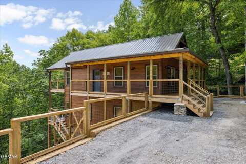 2624 Overholt Trail, Sevierville, TN 37862