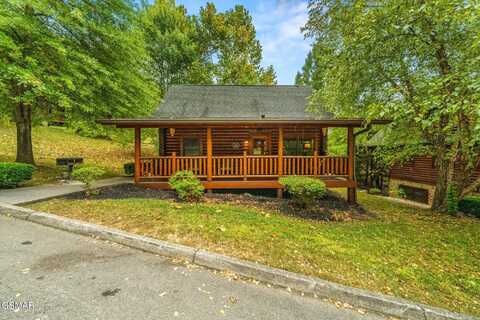 3150 Smoky Ridge Way, Sevierville, TN 37862