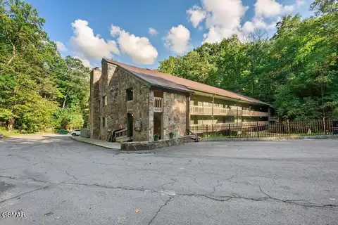 1435 Wiley Oakley Drive, Gatlinburg, TN 37738