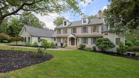 3 Fairway Dr, Brick, NJ 08812