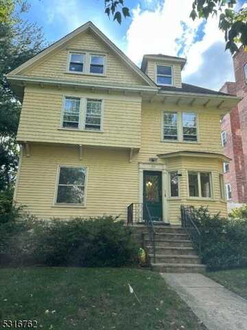 182 Claremont Ave, Montclair, NJ 07042