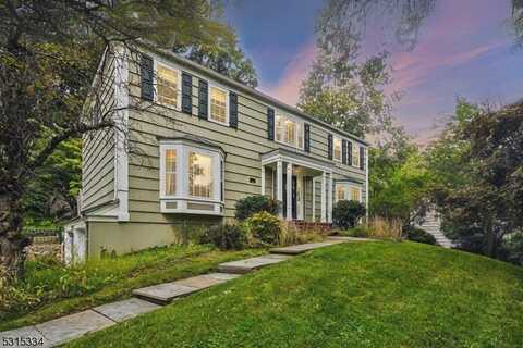 31 Ellsworth Ave, Morris, NJ 07960