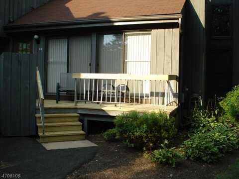 295 Gemini Dr, 1D, Hillsborough, NJ 08844