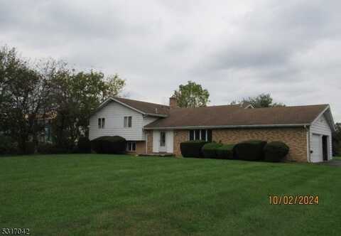 877 High St, Pohatcong Twp., NJ 08865