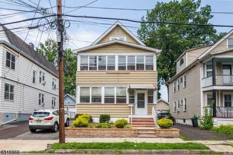 7 Chapman St, Bloomfield, NJ 07003