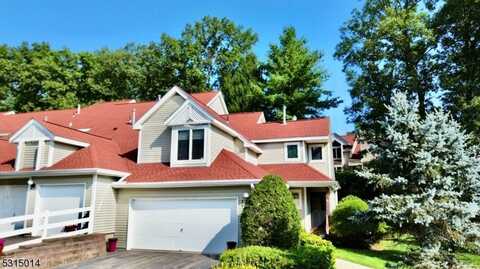 2 Stone House Ct, Jefferson Twp., NJ 07438