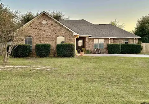 11738 Meadow Creek, Brownsboro, TX 75756