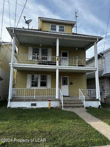 67 Vulcan Street, Beach Haven, PA 18702