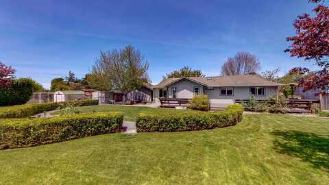 1358 School Road, McKinleyville, CA 95519