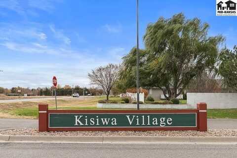 3 W Kisiwa Village Rd, Hutchinson, KS 67505